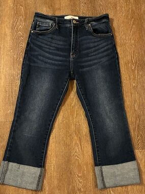 KanCan High Rise Dark Wash Cuffed Crop Jeans Size 9/28 Stretch Denim